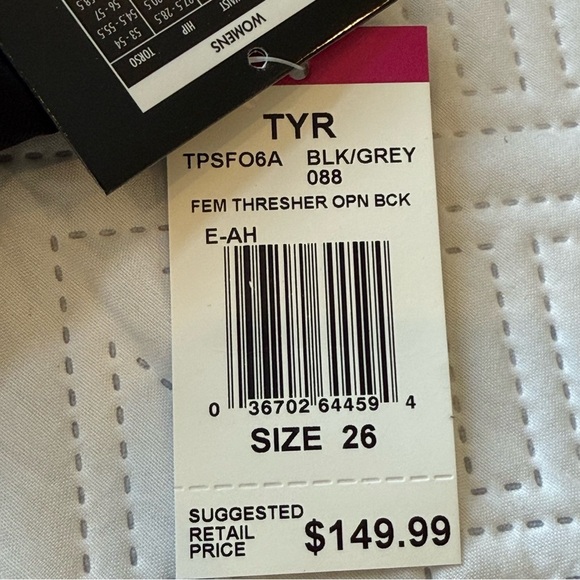 TYR Women’s Thresher Open Back Tech Swimsuit Size 26 Black - Picture 6 of 10